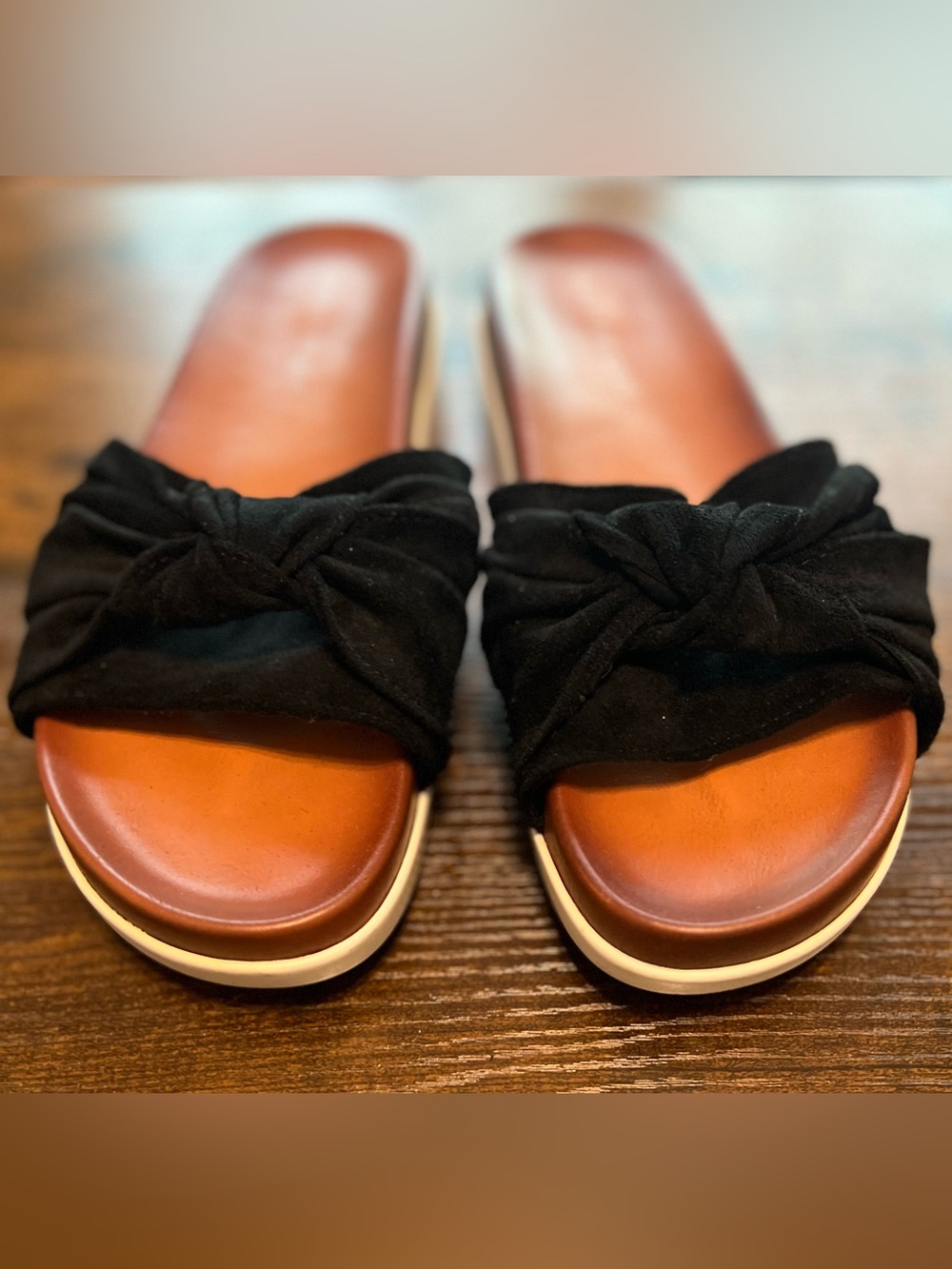Madden Girl Black Twist Knot Platform Slide Sandals with Brown Footbed | Size 8